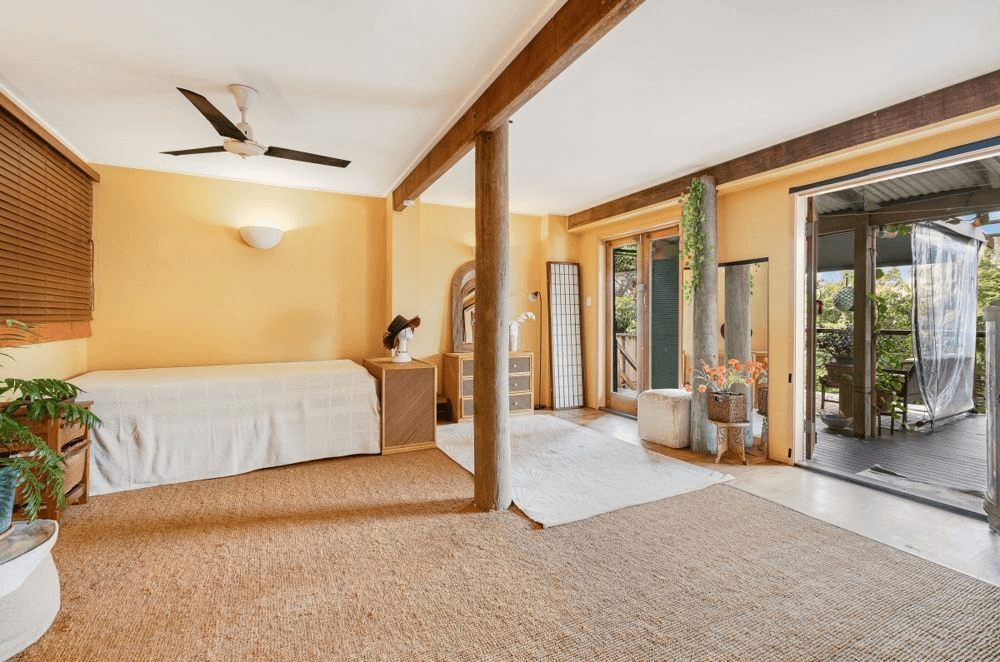 98 Garrick Street, COOLANGATTA, QLD 4225