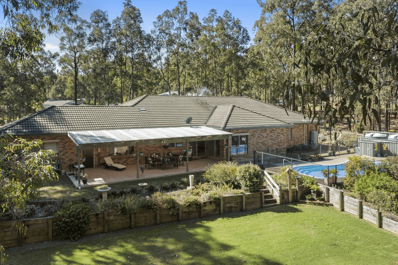 43 Woodlands Drive, Thornton, NSW 2322