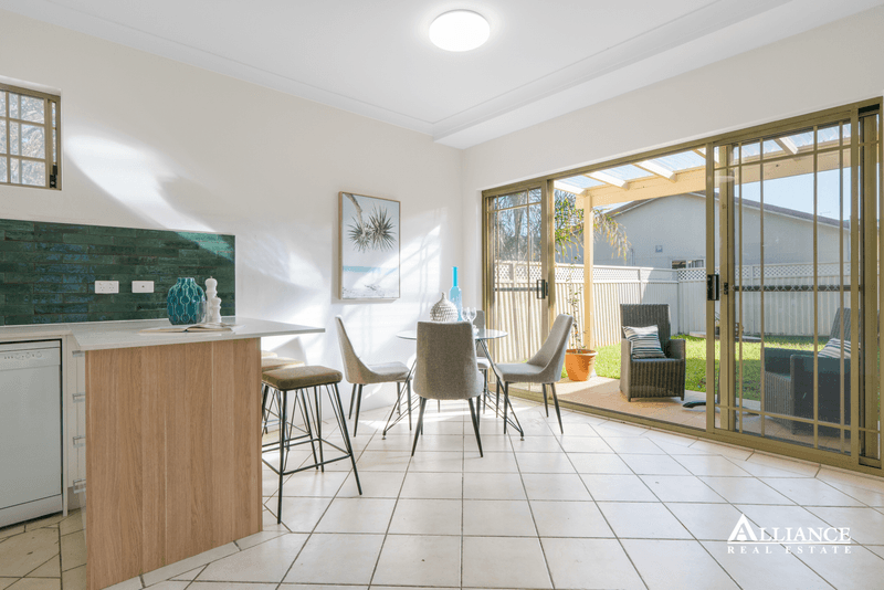 2/14 Kingston Avenue, Panania, NSW 2213