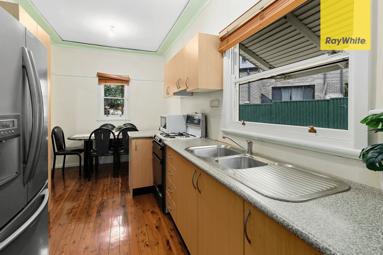 29 Burrabogee Road, PENDLE HILL, NSW 2145
