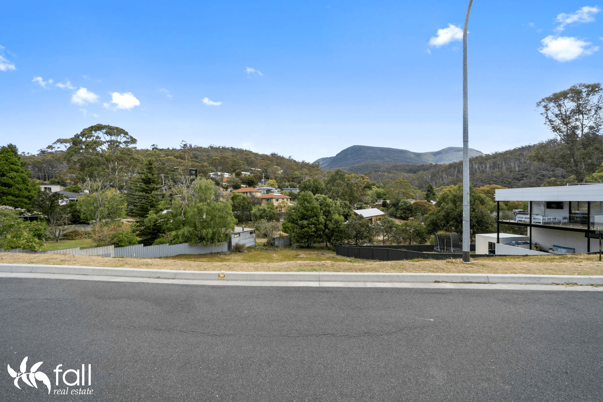 2 Agena Retreat, LENAH VALLEY, TAS 7008