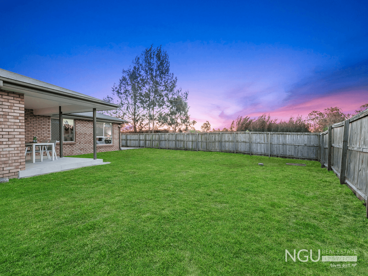 8 Waratah Court, Yamanto, QLD 4305