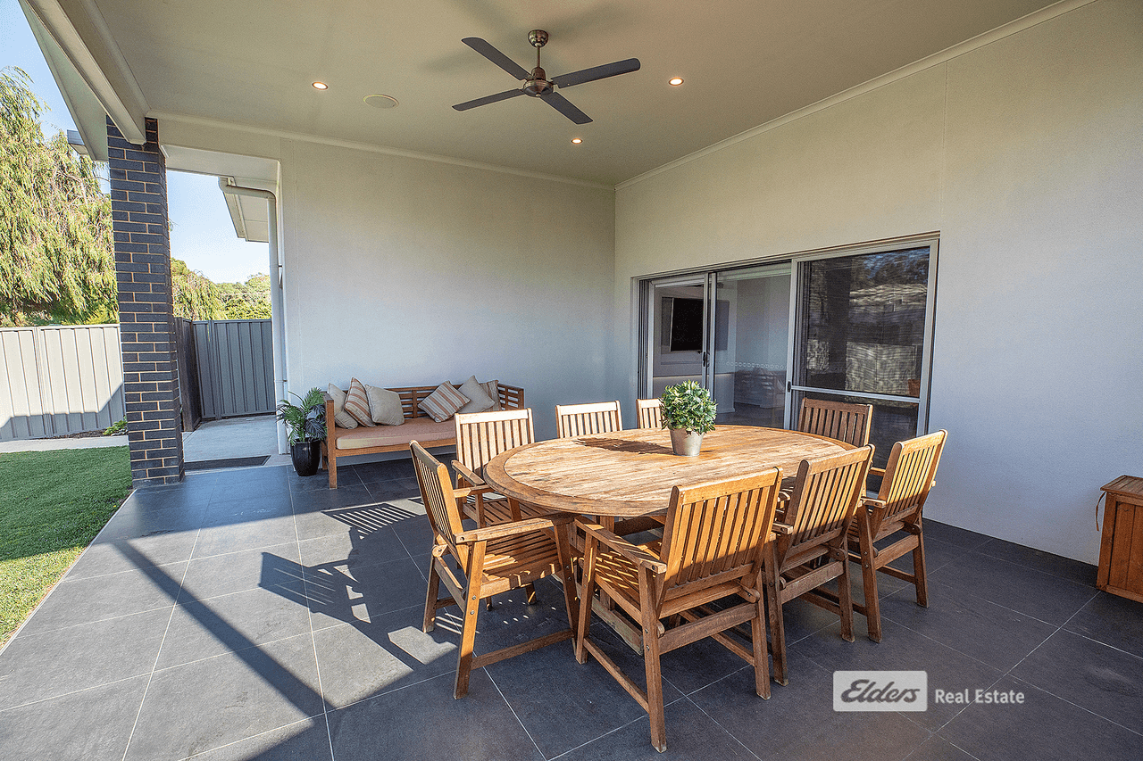 20a MACDONNELL Street, NARACOORTE, SA 5271