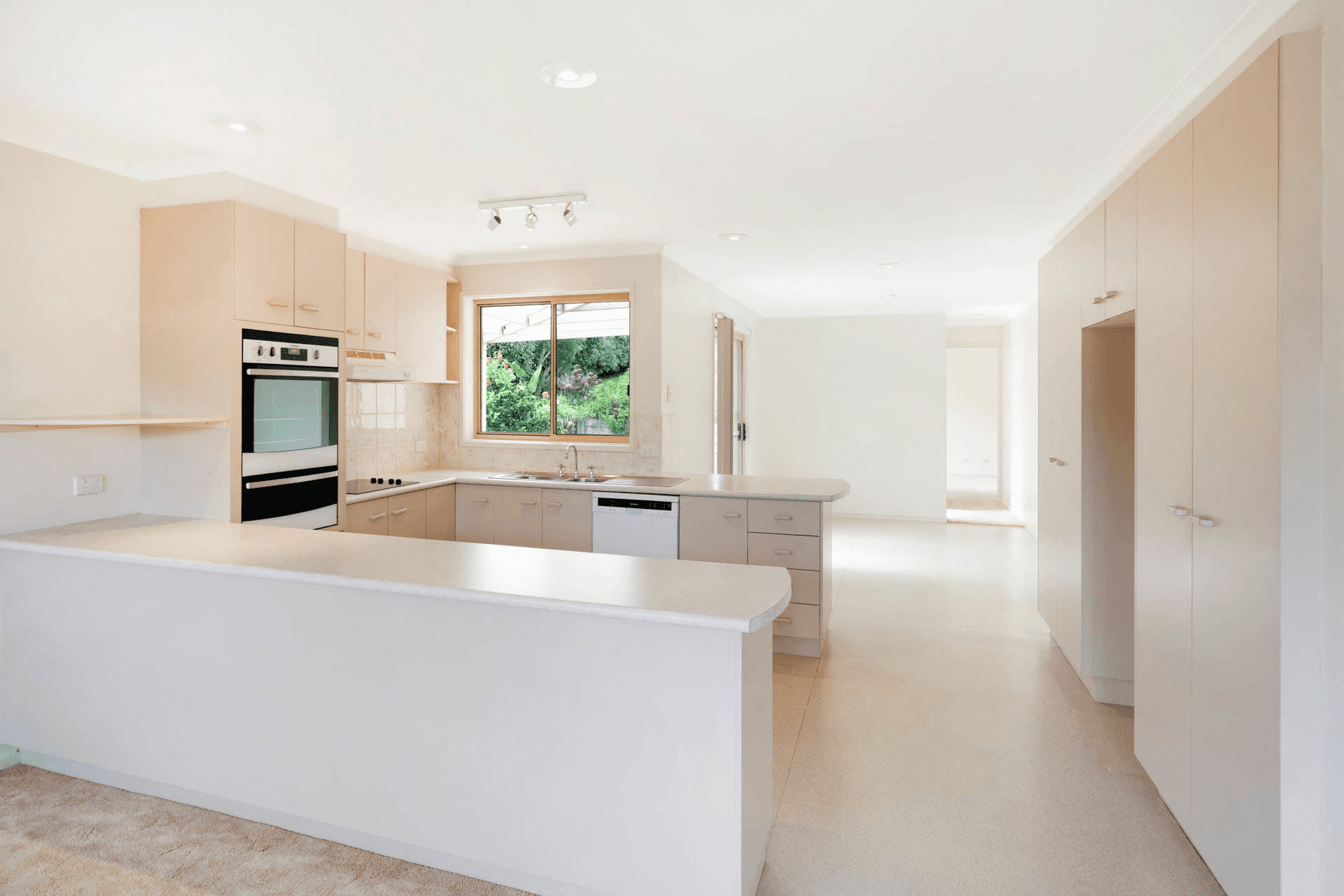 147 Headland Drive, Tura Beach, NSW 2548