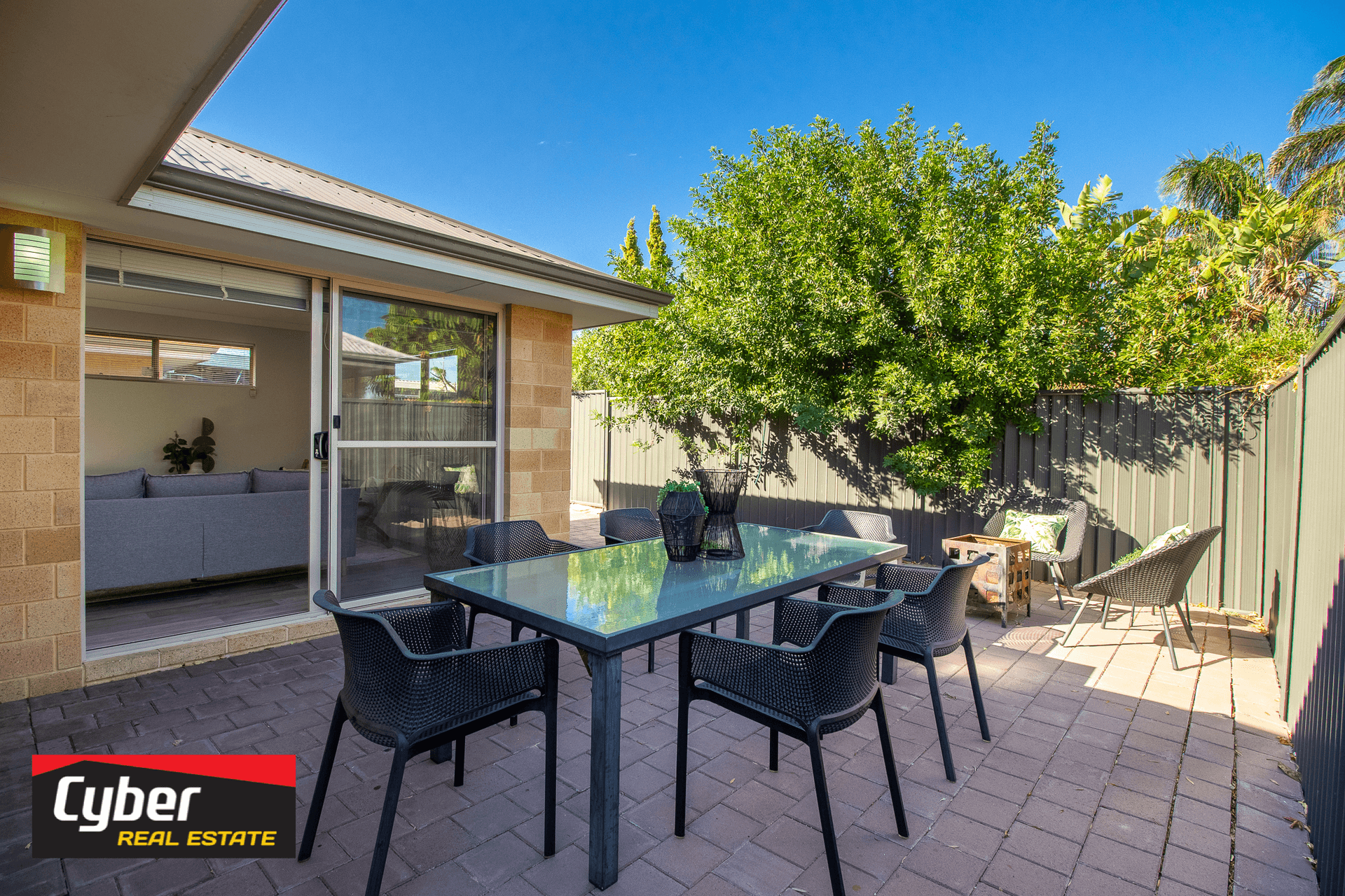 31 Strive Loop, GIRRAWHEEN, WA 6064