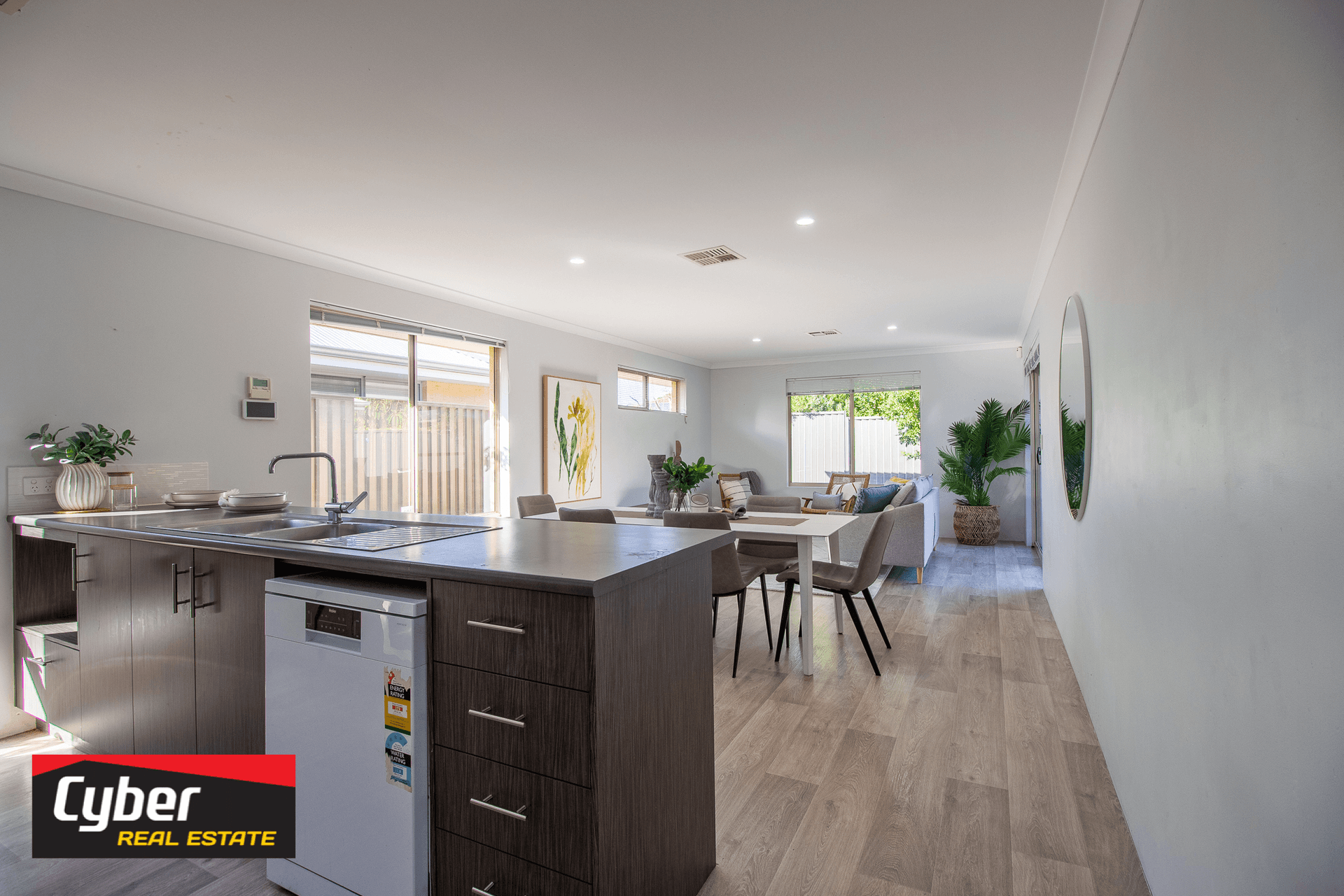 31 Strive Loop, GIRRAWHEEN, WA 6064