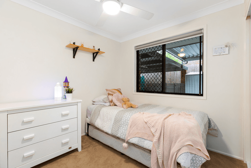 9 Pyeworth Place, ROCHEDALE SOUTH, QLD 4123