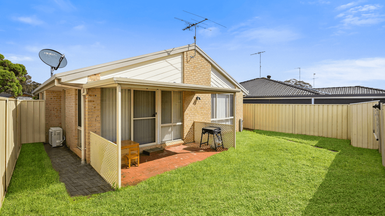 29 & 29a Watkins Crescent, CURRANS HILL, NSW 2567