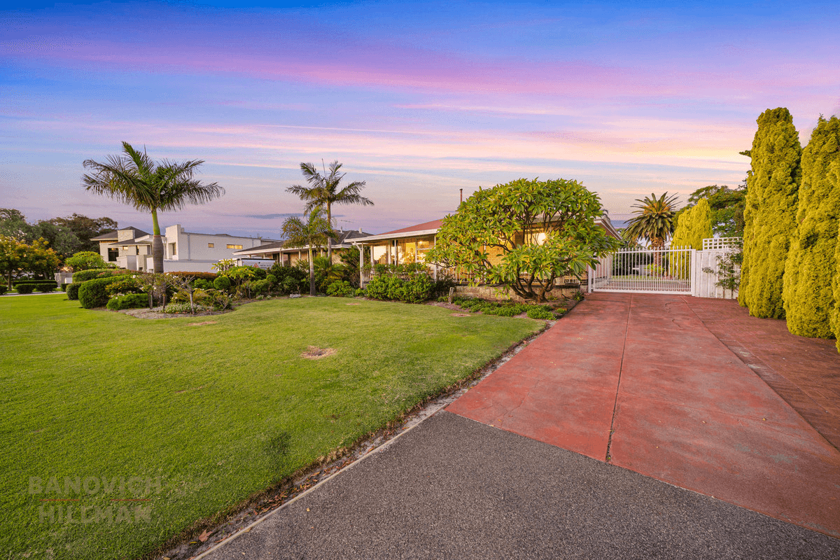 63 Dunkley Avenue, Applecross, WA 6153