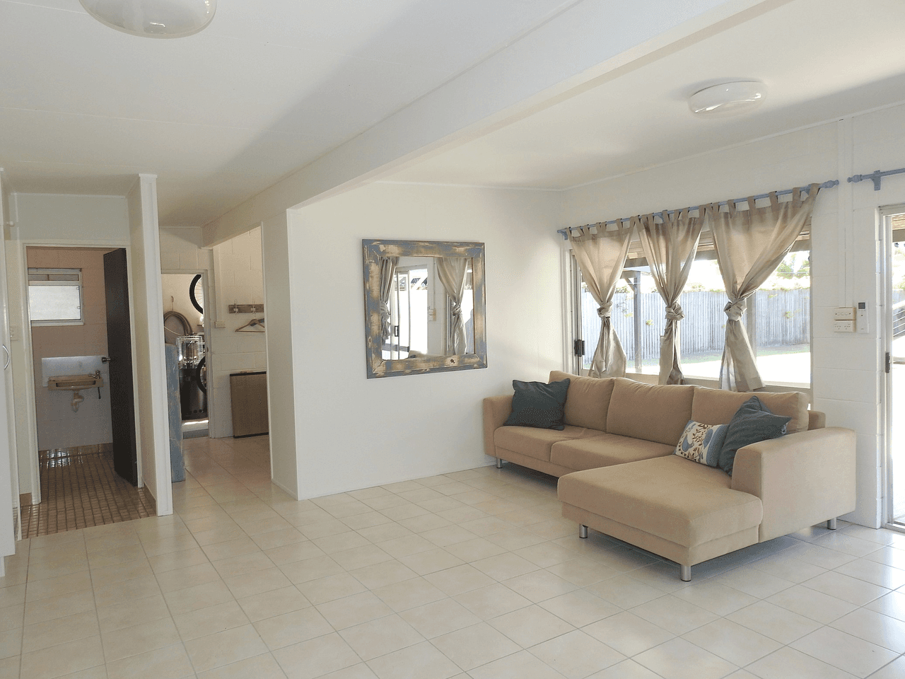 31 Pioneer Drive, TINNANBAR, QLD 4650