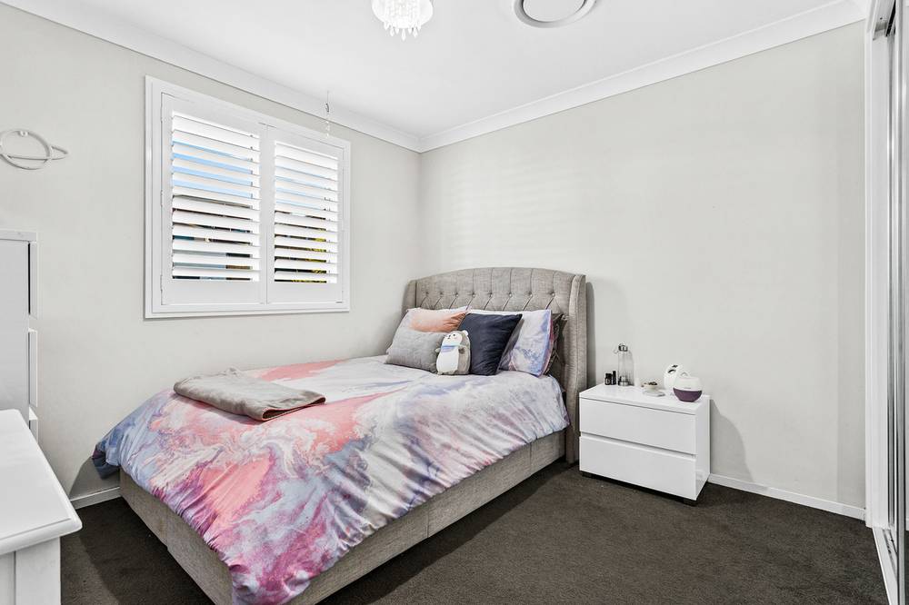 4 St Ives Road, FLINDERS, NSW 2529