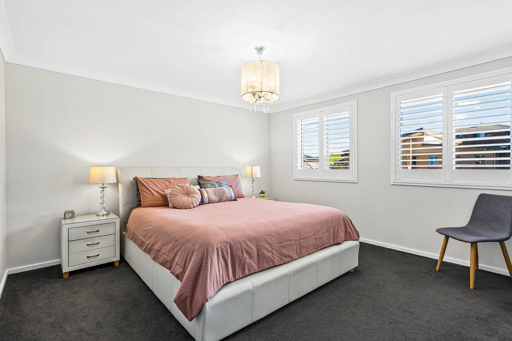 4 St Ives Road, FLINDERS, NSW 2529