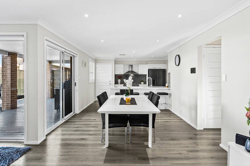 4 St Ives Road, FLINDERS, NSW 2529