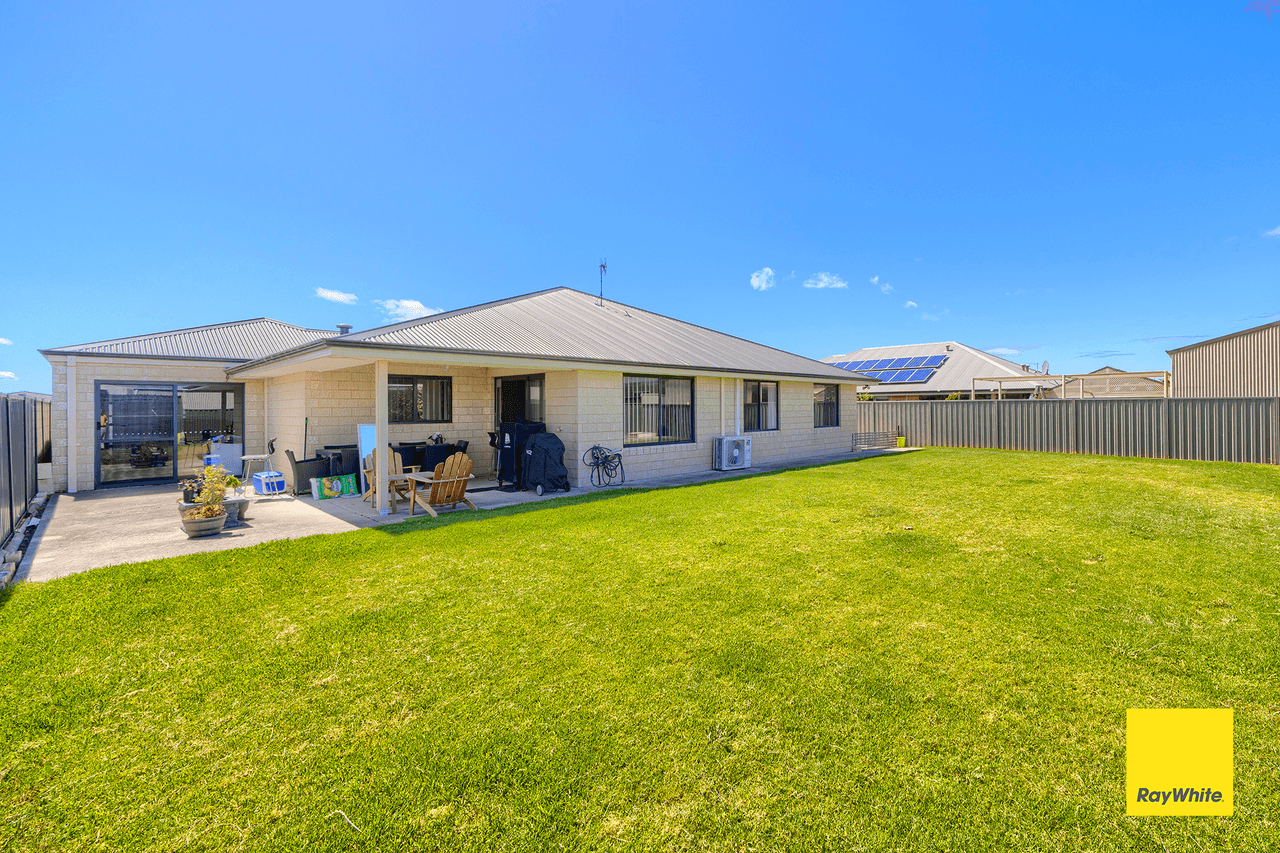 25 Kitcher Parade, MCKAIL, WA 6330