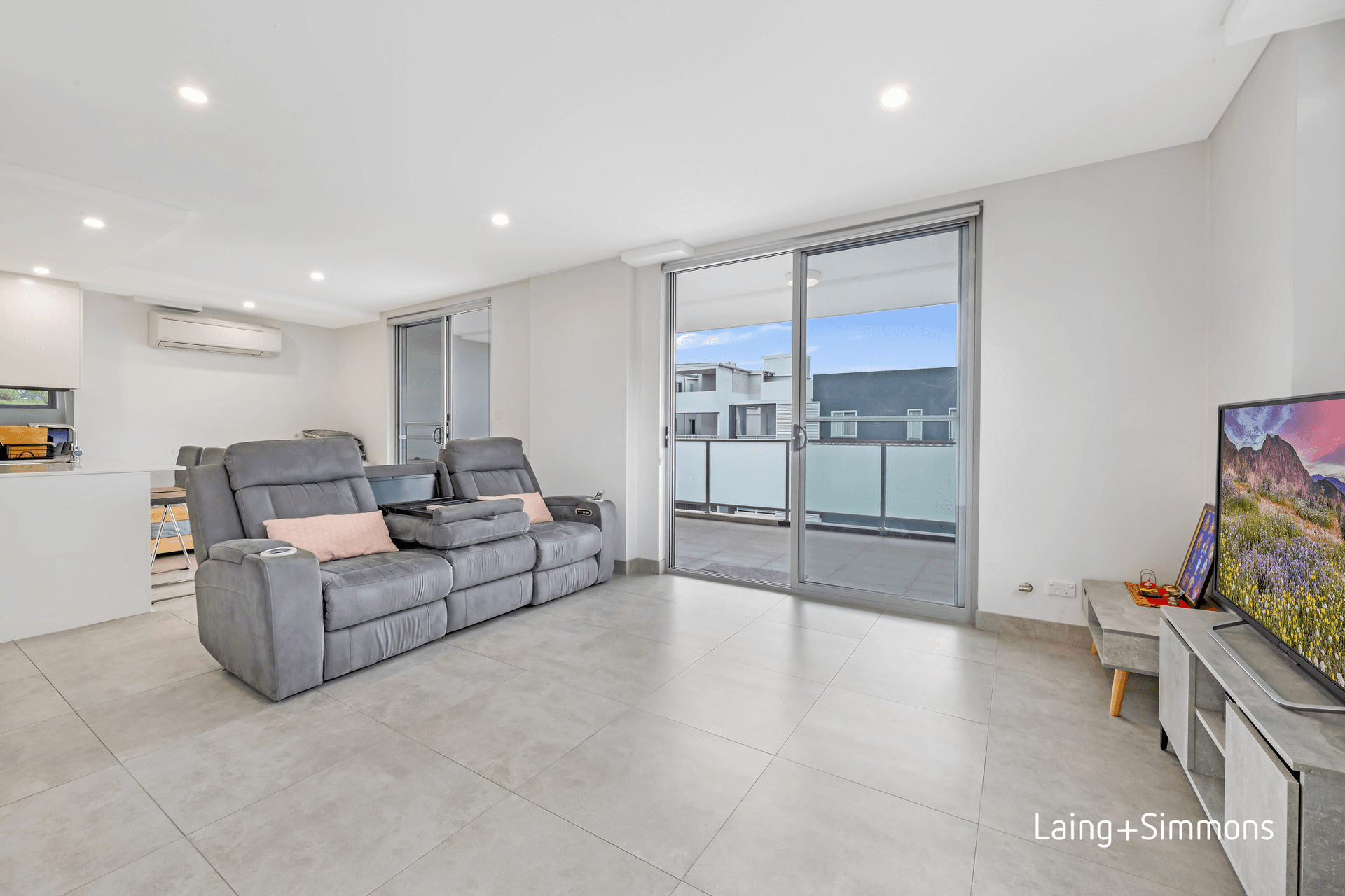16/12-14 Belinda Place, Mays Hill, NSW 2145