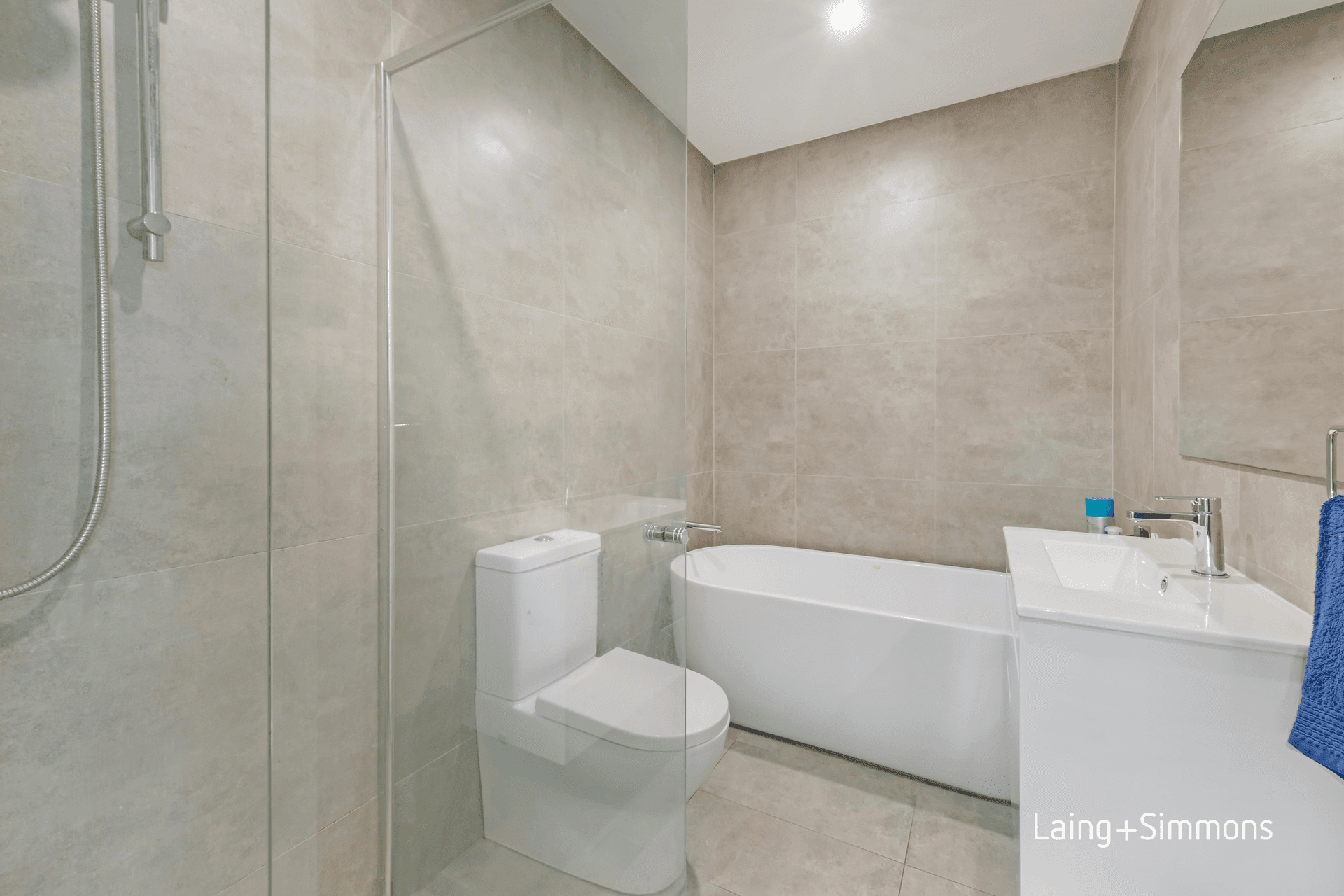 16/12-14 Belinda Place, Mays Hill, NSW 2145