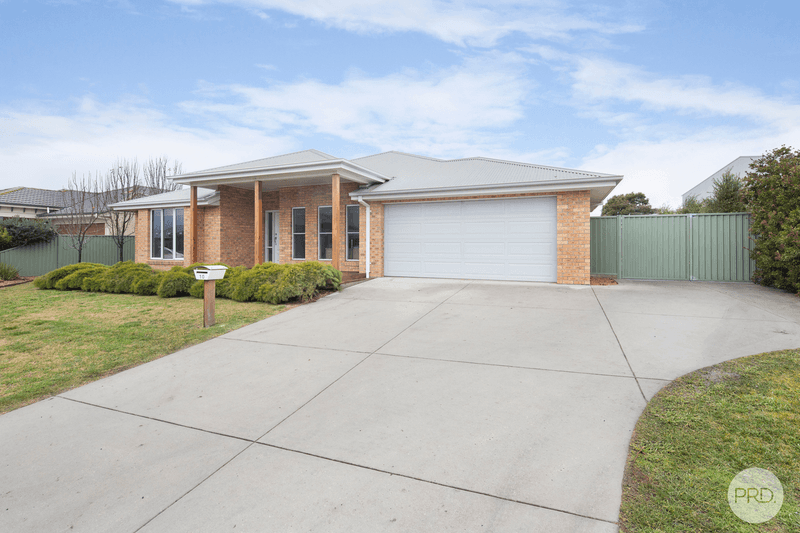 10 Felix Court, MINERS REST, VIC 3352