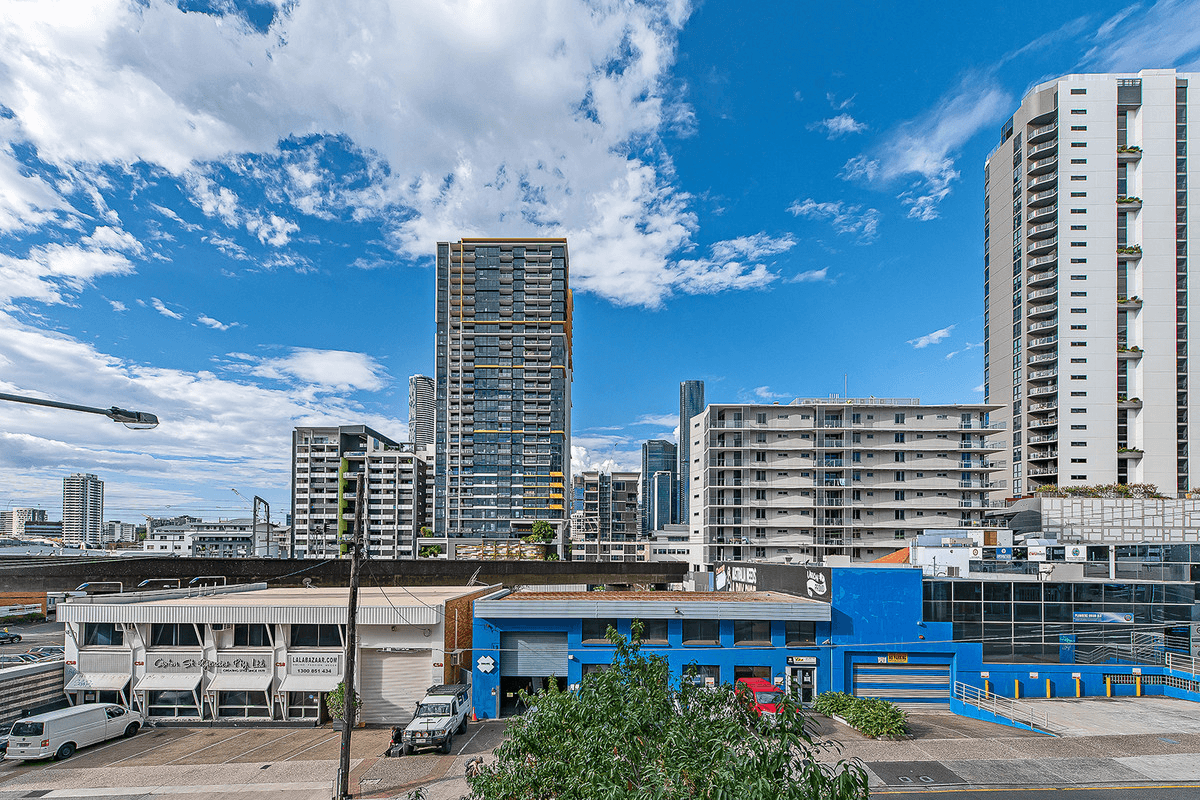 303/18 Merivale Street, South Brisbane, QLD 4101