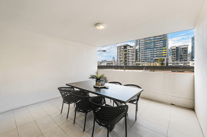 303/18 Merivale Street, South Brisbane, QLD 4101