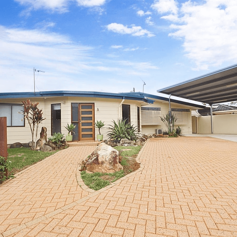 57 Amethyst street, Bayview Heights, Qld 4870