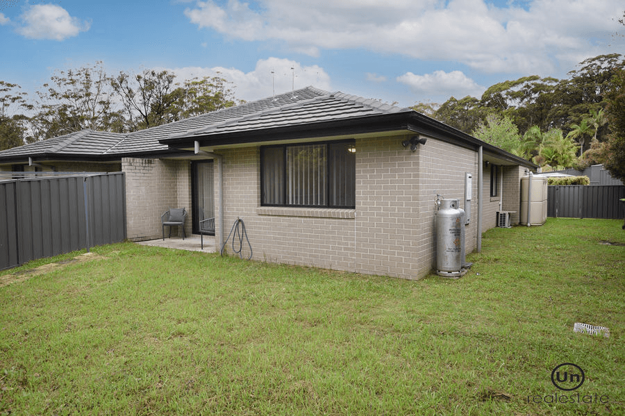 8/18 Palm Trees Drive, BOAMBEE EAST, NSW 2452