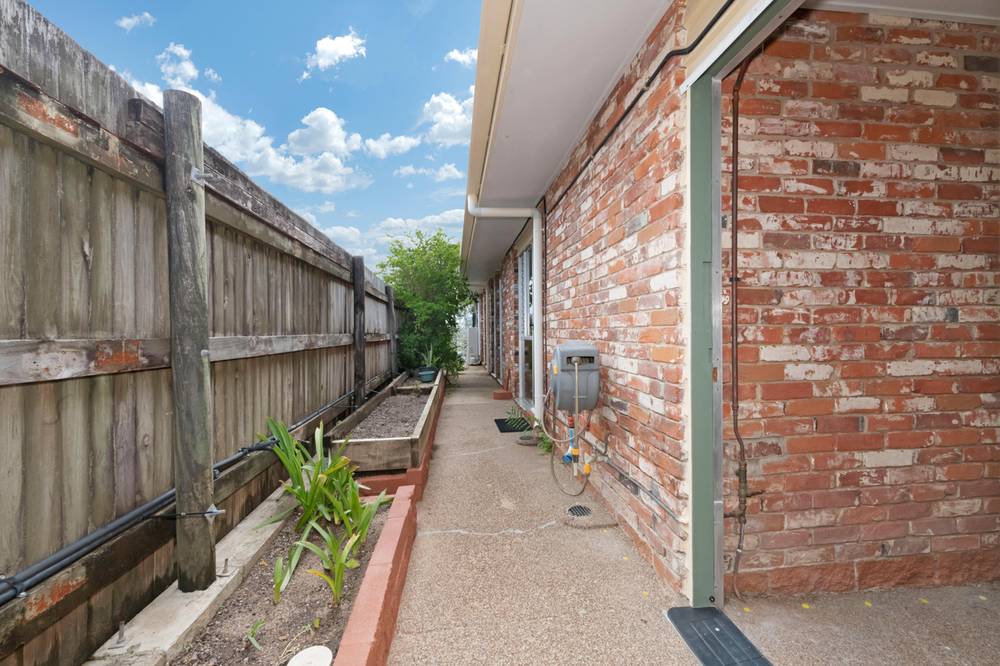1 Danastas Avenue, EIMEO, QLD 4740