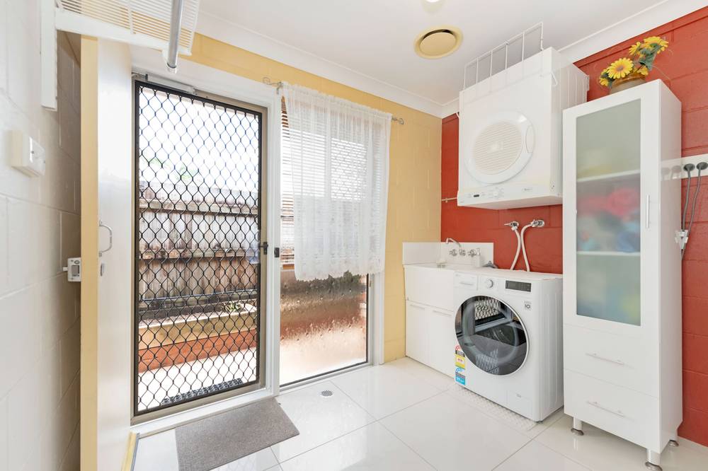 1 Danastas Avenue, EIMEO, QLD 4740