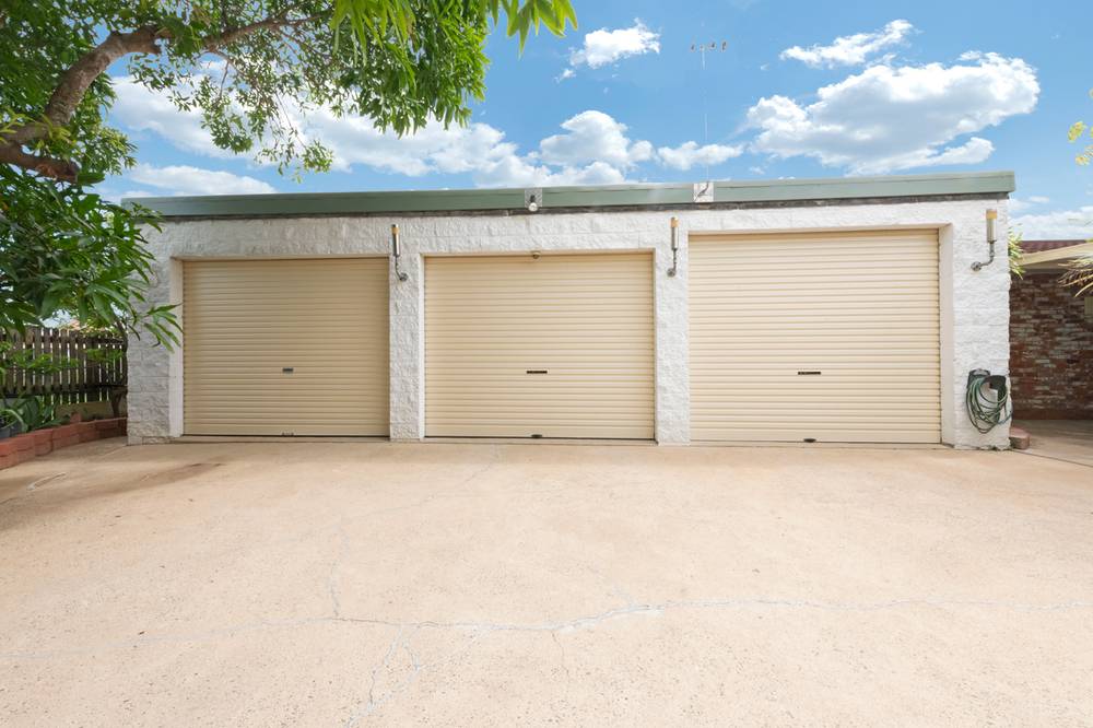 1 Danastas Avenue, EIMEO, QLD 4740
