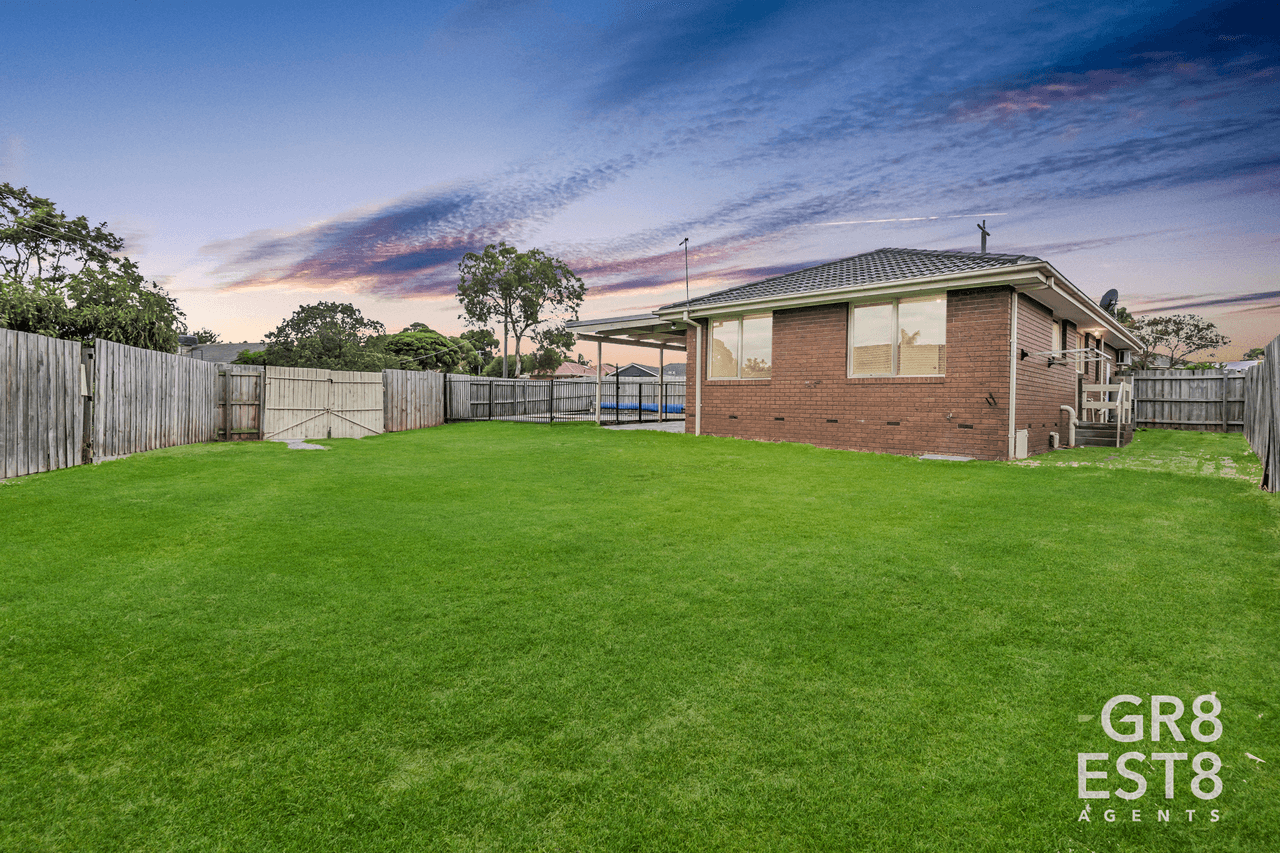 9 Jeffrey Street, HAMPTON PARK, VIC 3976