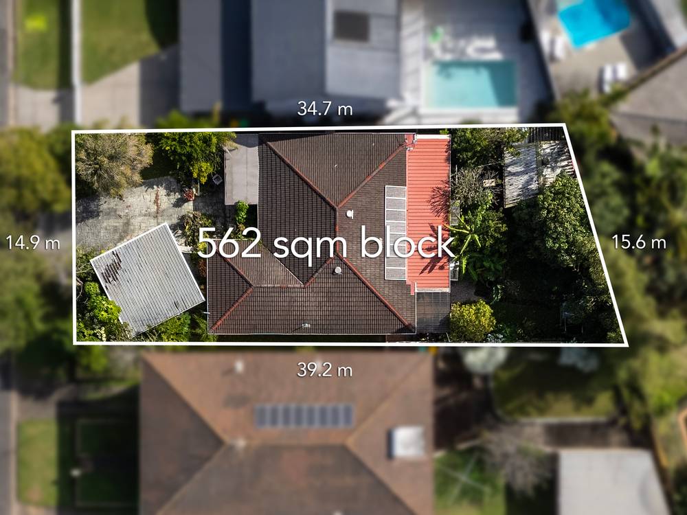 45 Salerno Street, Isle Of Capri, QLD 4217