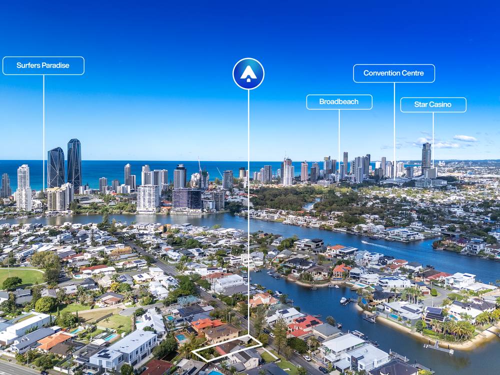 45 Salerno Street, Isle Of Capri, QLD 4217