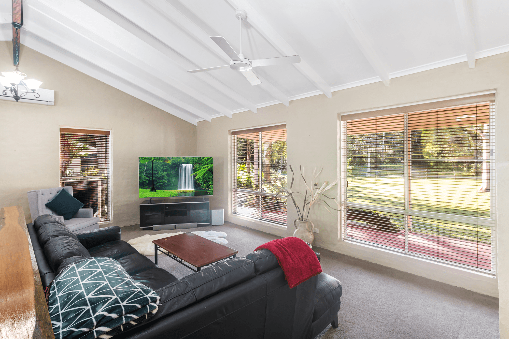 93 River Road, PEACHESTER, QLD 4519