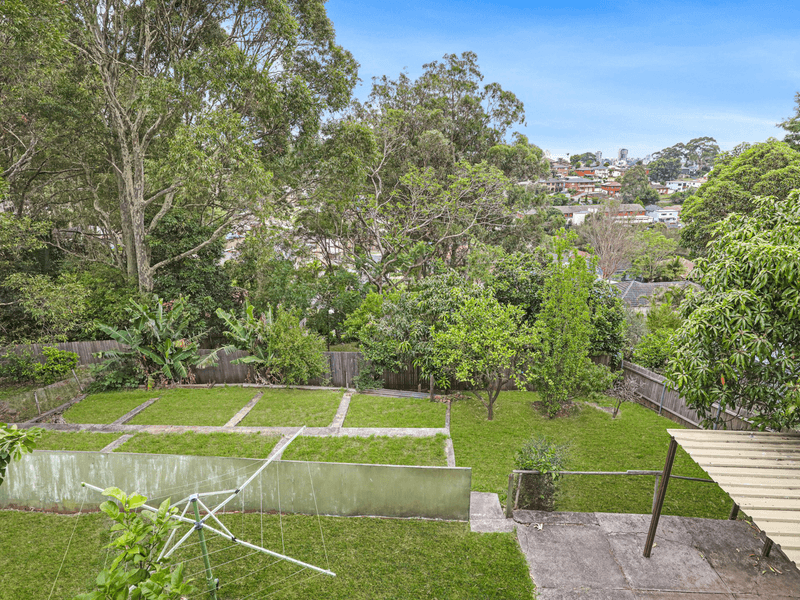 10 Milne Crescent, CONISTON, NSW 2500