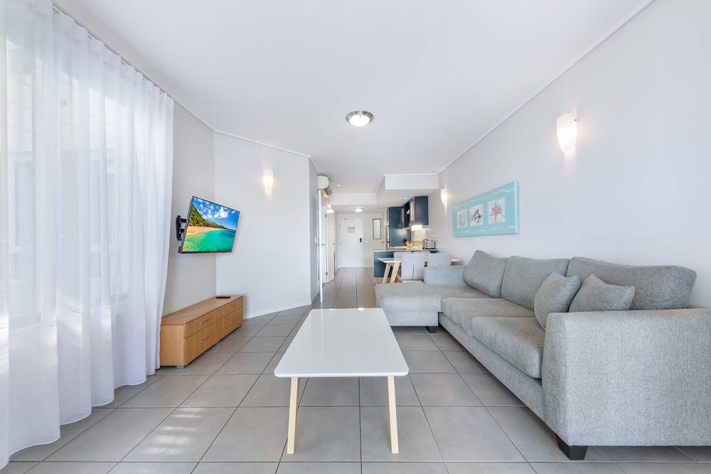214/9A Hermitage Drive, AIRLIE BEACH, QLD 4802