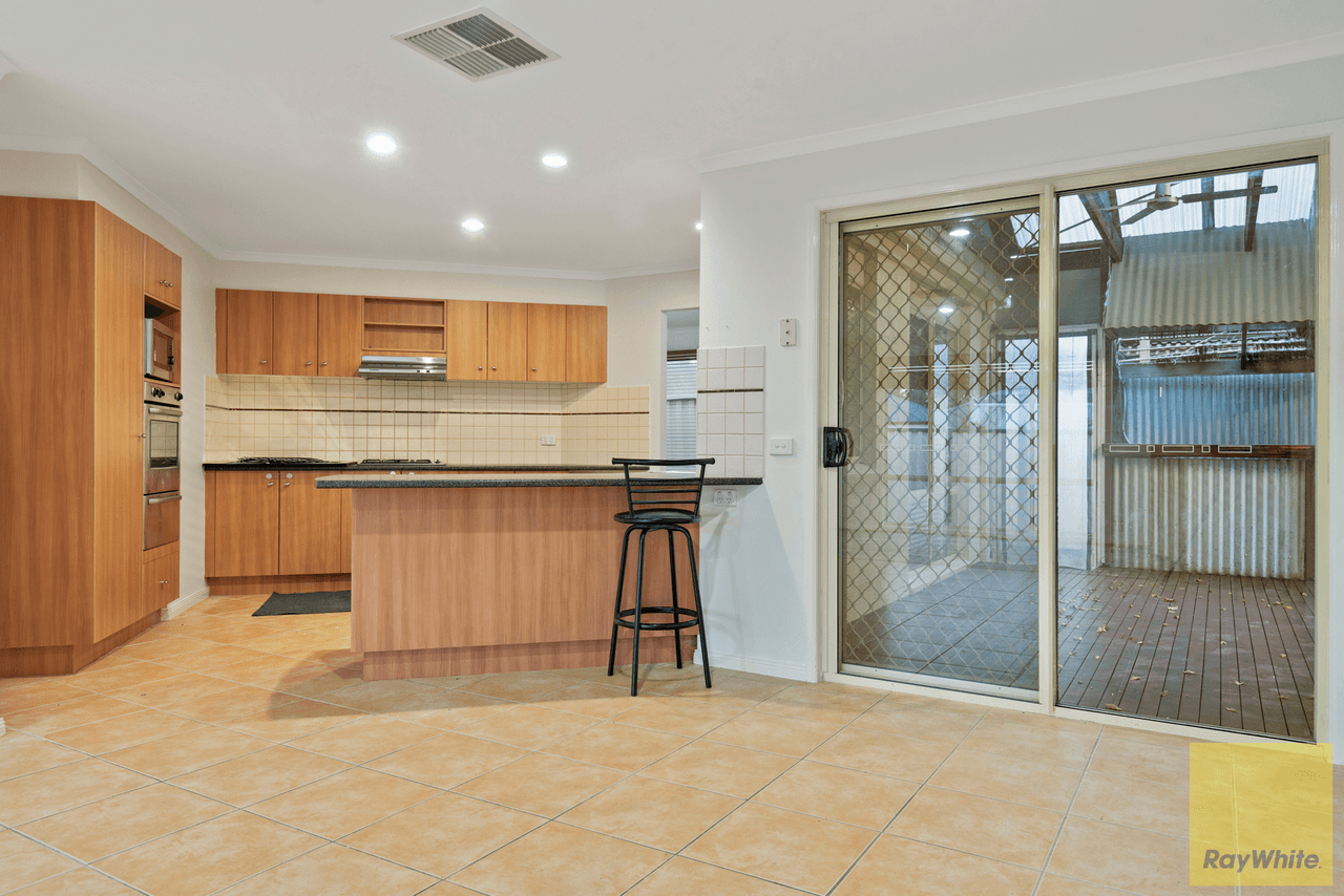 2 Windle Court, TRUGANINA, VIC 3029