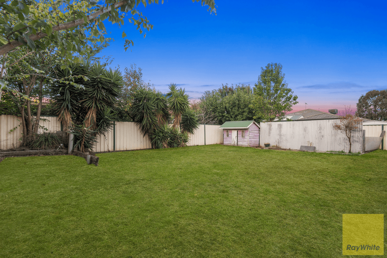 2 Windle Court, TRUGANINA, VIC 3029