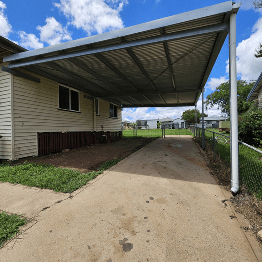 45 Flinders Street, MONTO, QLD 4630