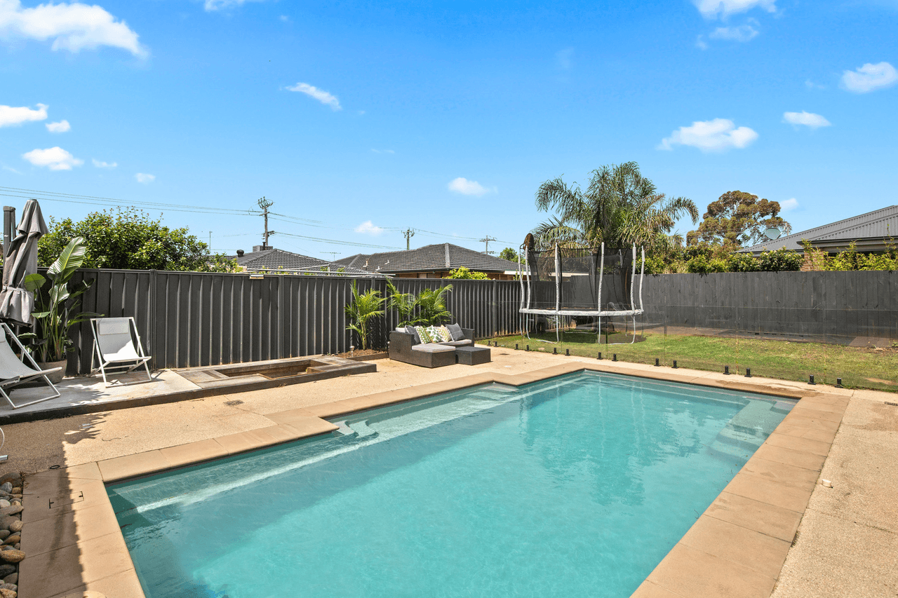 41 Collins Street, WERRIBEE, VIC 3030