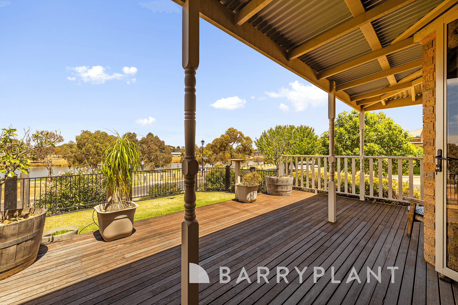 18 Valley View Grove, Harkness, VIC 3337