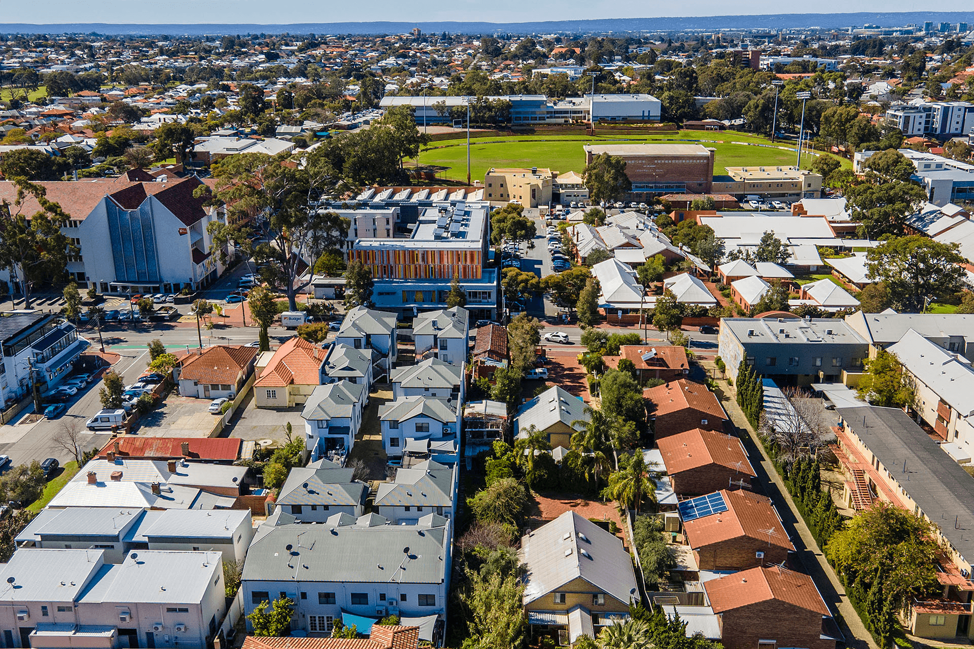 191 Oxford Street, LEEDERVILLE, WA 6007