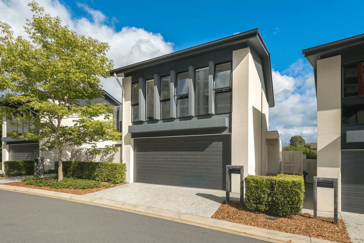 74 Easthill Drive, Robina, QLD 4226