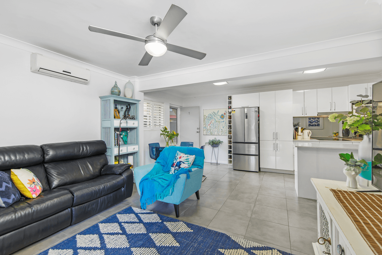 1/253 Riding Road, BALMORAL, QLD 4171