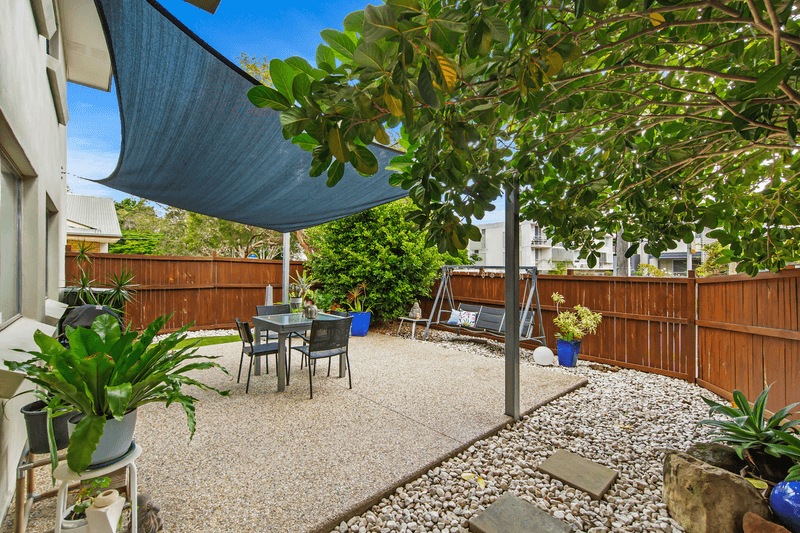 1/253 Riding Road, BALMORAL, QLD 4171