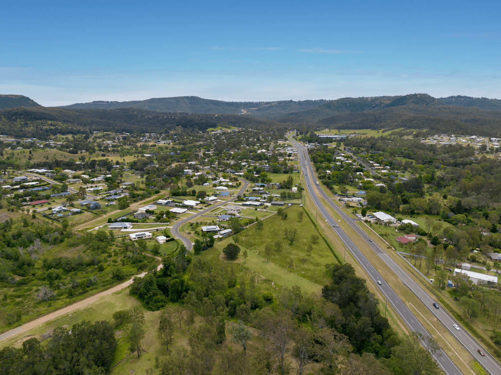 34 Rutherford Road, WITHCOTT, QLD 4352