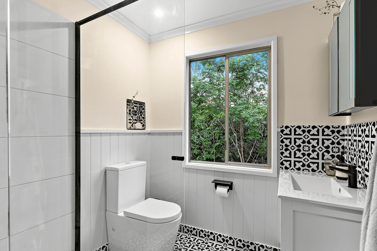 32 Mooloolah Road, MOOLOOLAH VALLEY, QLD 4553