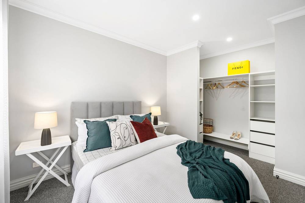 31 Bloom Avenue, Greenvale, VIC 3059
