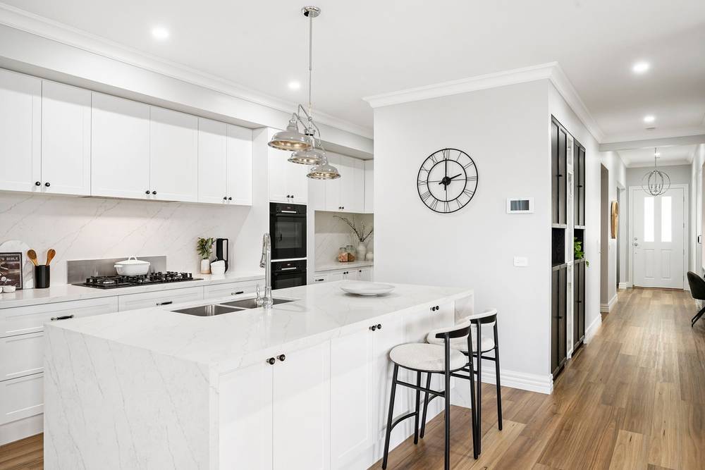 31 Bloom Avenue, Greenvale, VIC 3059