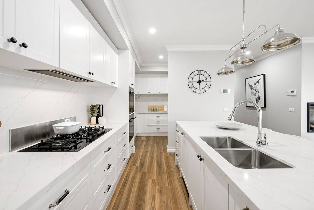 31 Bloom Avenue, Greenvale, VIC 3059