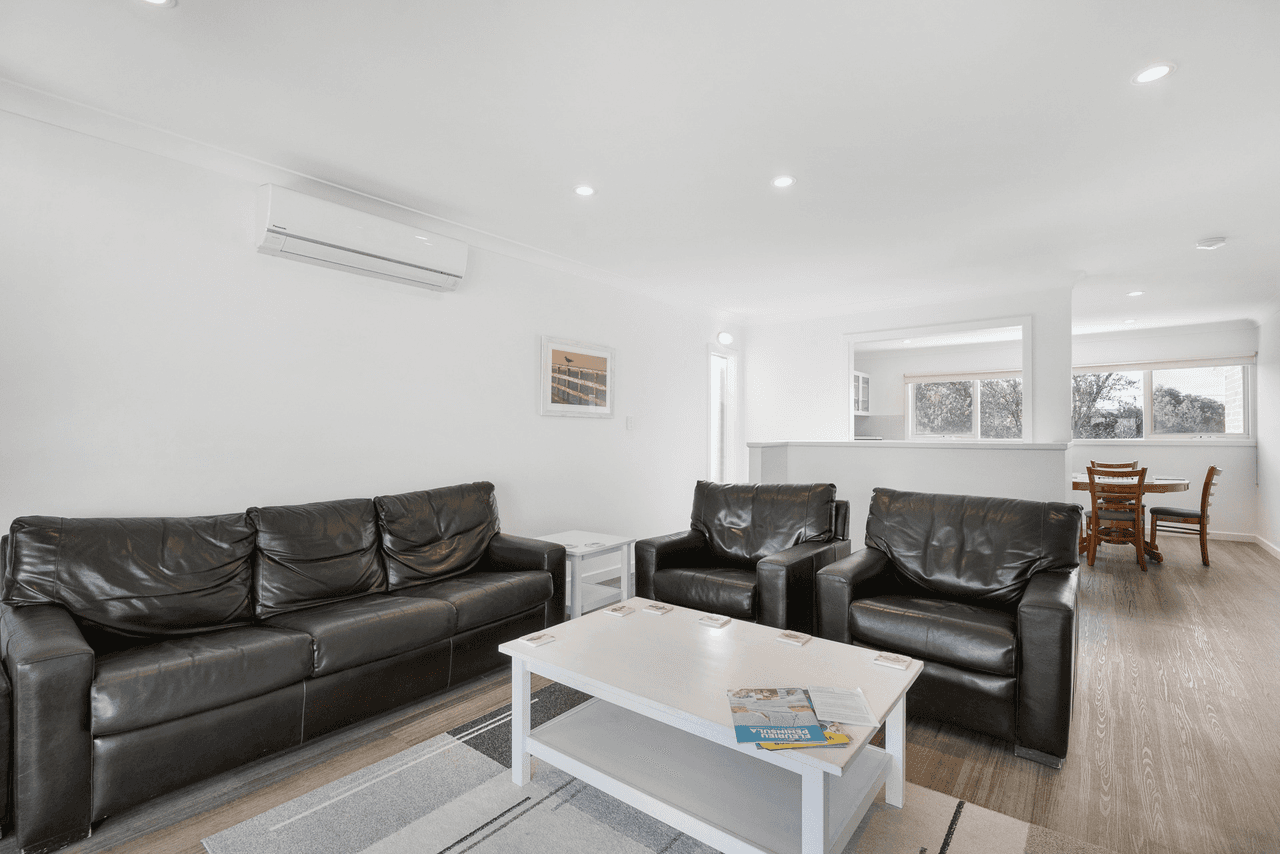 2/4 Hutton Street, PORT ELLIOT, SA 5212