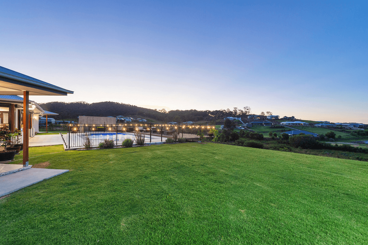 112 Montego Hills Drive, Kingsholme, QLD 4208